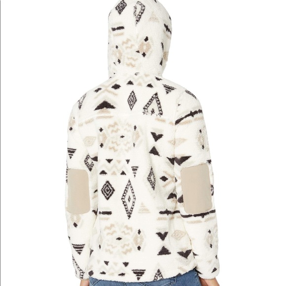 NWT The North Face Campshire Hoodie 2.0 - Picture 3 of 8